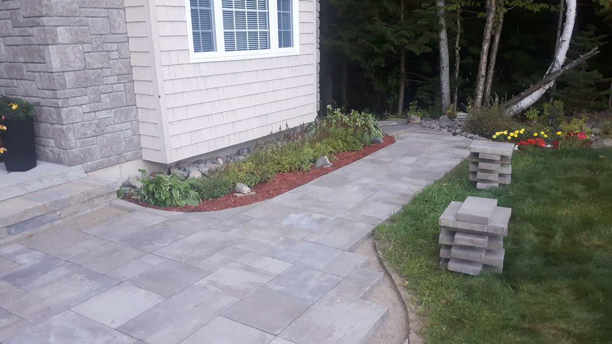 Yards Apart landscaping of Pepper Creek, Fredericton: photo 2